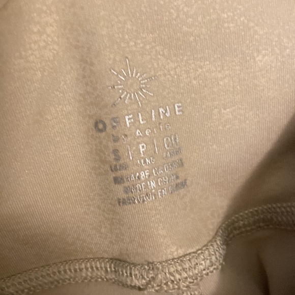 AERIE OFFLINE high waisted cross over legging - Picture 2 of 2